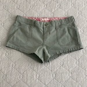Abercrombie & Fitch khaki shorts
